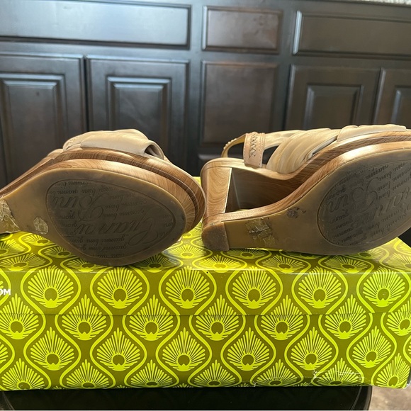 Gianni Bini Lolita271 shoes in Sierra Tan , size 6.5 - Picture 6 of 6